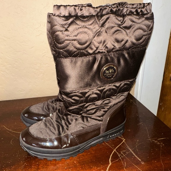 Coach Women’s Drexel Boots - Picture 4 of 4